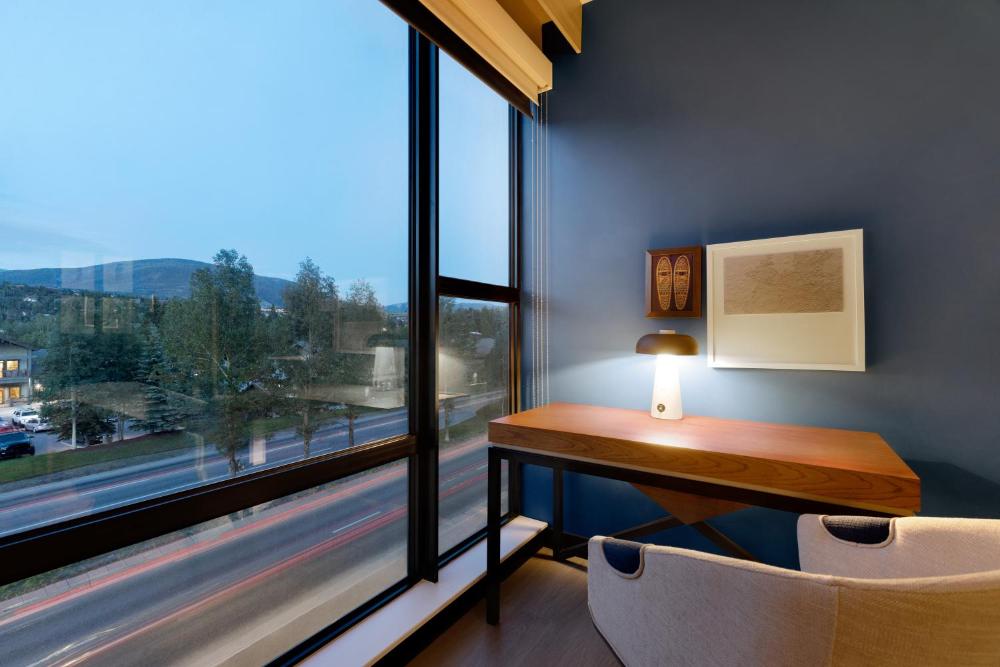 King Suite interior
